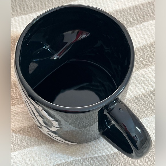 Halloween heart skull mugs - Picture 4 of 6